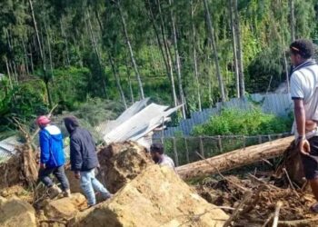BREAKING: 670 People Feared Buried Under Papua New Guinea Landslide
