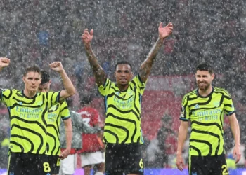 EPL: Arsenal Overcome Man Utd Take Title Race To Final Day