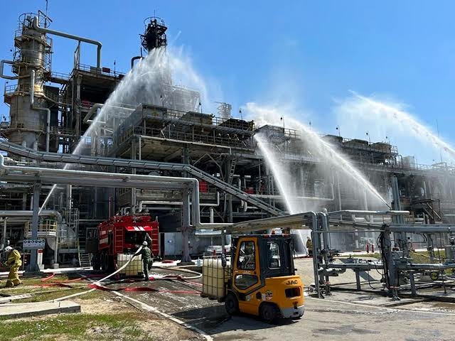 Ukraine Dazes Russia In Drone Hit At Oil Refinery 1 russia drone attack 1