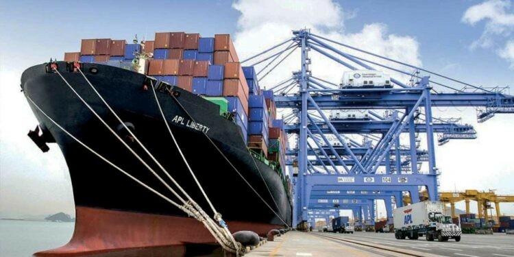 'Fluctuating Exchange Rate Impeding Importation Into Nigeria's Seaports' 1 1708536438389
