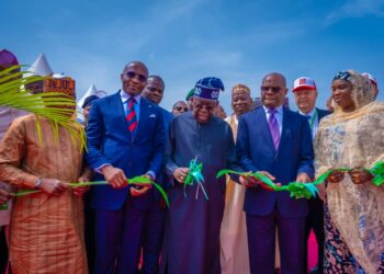 PICTORIAL: Tinubu Names Abuja’s Major Road After Soyinka