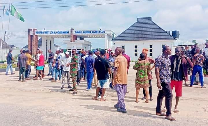 Fubara's Supporters Take Over LG Secretariats In Rivers 1 Fubara supporters