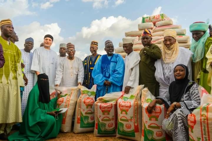 Senator Distributes Fertilizer, Pumping Machines To Kwara Farmers 1 IMG 20240602 WA0007