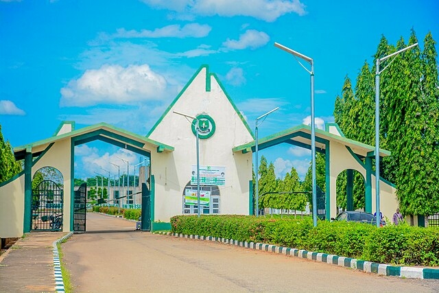 Ibbu.lapai School Gate