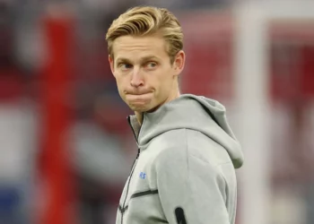 Injury Bars Netherlands Midfielder De Jong From Euro 2024