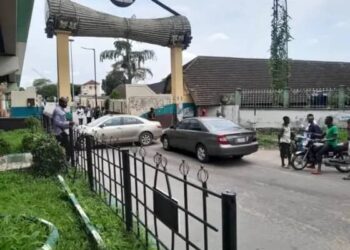 Strike: Labour Leaders Chase Out Oyo Workers From Offices