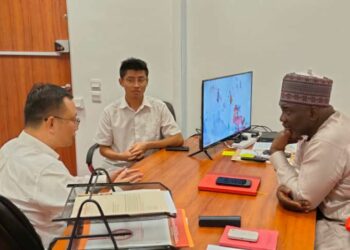 Kogi East Senator Mobilises Contractor To Abandoned Lokoja-Anyigba Road Project