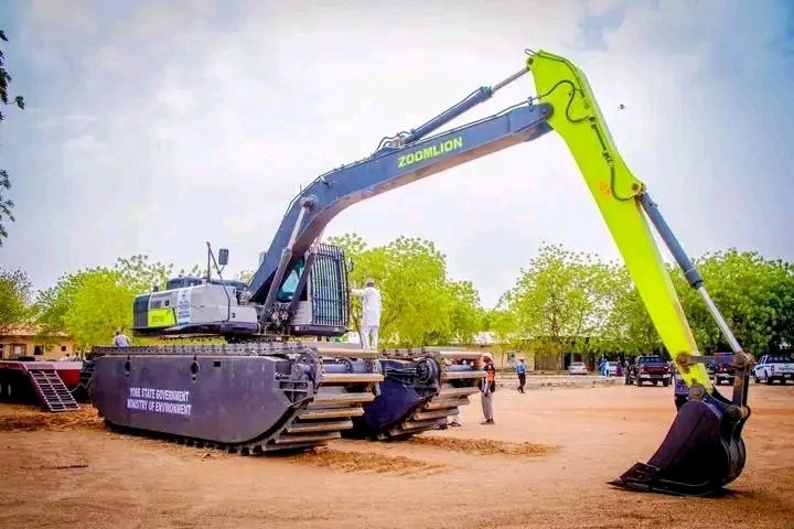 Buni Commissions Amphibious Excavator To Clear Water Channels In Yobe 1 WhatsApp Image 2024 06 07 at 11.47.49