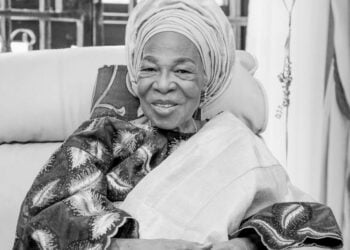 Kwara Gov, Ilorin Emir, Others Commiserate With Saraki Over Mother’s Death