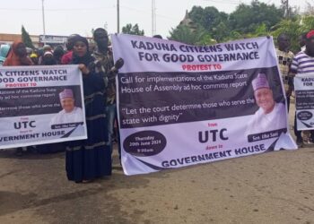 PICTORIAL: Protesters Demand Prosecution Of Ex-Gov el-Rufai Over Alleged N423bn Fraud