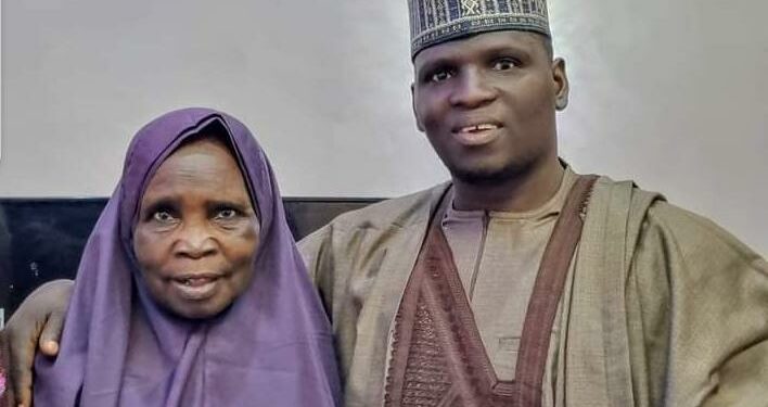 Singer Rarara (right) and his abducted mother (left).