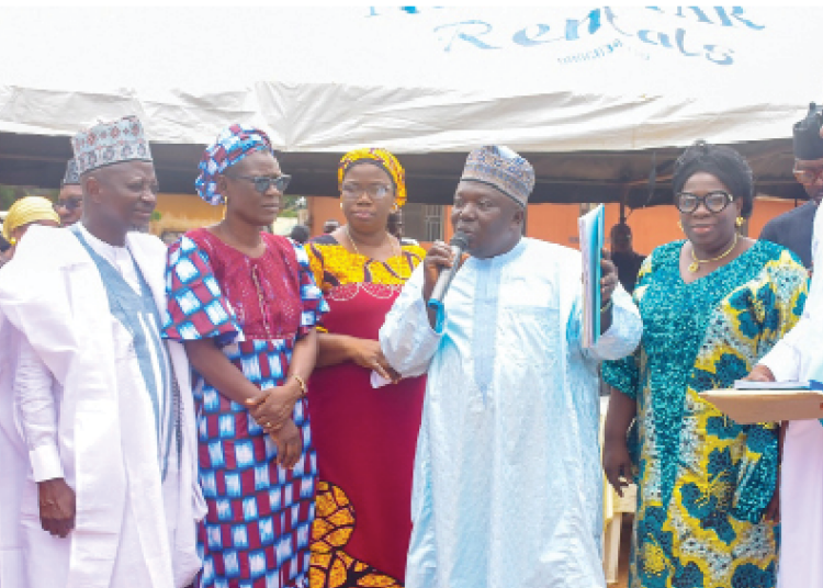 L-R: Permanent member, Kwara SUBEB, Mashood Ibrahim; chairman, House Committee on Education, Hon. Salihu Baba; SUBEB secretary, Mrs Adebisi Omolara; state coordinator of UBEC,  Mrs Victoria Sofolahan; SUBEB chairman, Prof. Shehu  Adaramaja; permanent secretary, Ministry of Education, Mrs Rebecca Olarewaju, and Zakari Mahmud Tsaragi, during the bid opening for the year 2022 and 2023 SUBEB/UBEC school projects, in Ilorin. PHOTO BY ABDULLAHI OLESIN