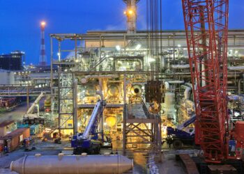 Controversies, Disagreements Surround $4.4bn NLNG Project Investigation