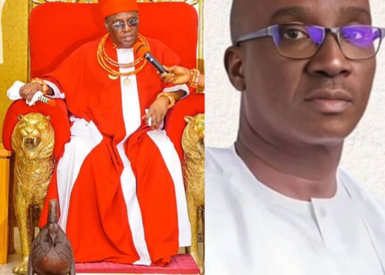 L-R: Oba of Benin, Ewuare II, and Senator Monday Okpebholo