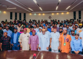 Aiyedatiwa Approves Payment Of Bursary, Scholarships To Ondo Students