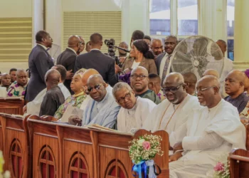 Dangote, Obasekei, Amaechi, Others Pay Tribute To Saraki’s Mother