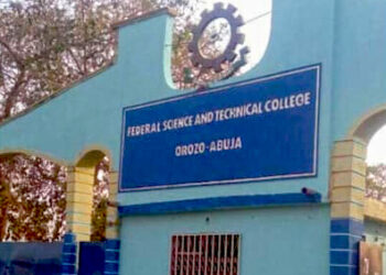 Poor Feeding: Federal College Sends Protesting Students Home, Threatens LEADERSHIP Reporter