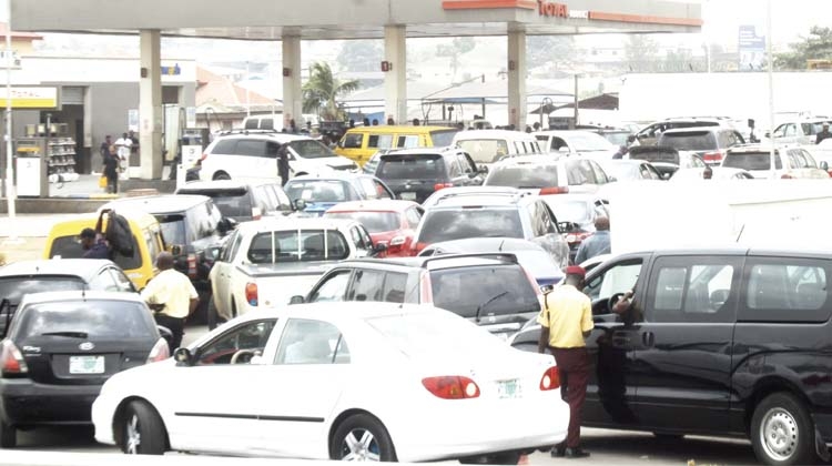 Motorists Lament As Fuel Queues Spread 1 Fuel scarcity