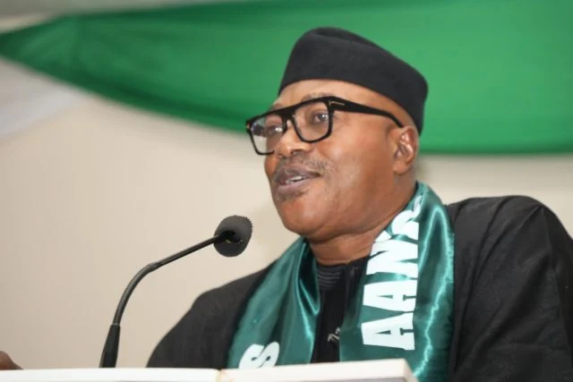 Ex-DSS Director Concerned Over Politicians’ Insensitivity To Nigerians Plight 1 IMG 20221127 WA0014 640x427 1