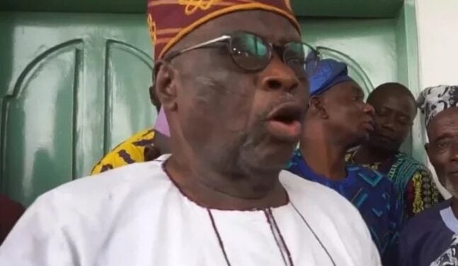 Late Oba Lateef Gbadamosi Adebimpe.