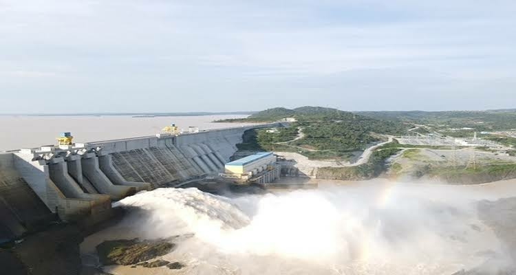 Darkness Looms As Explosion Rocks Zungeru Hydro Electricity Dam In Niger 1 IMG 7185