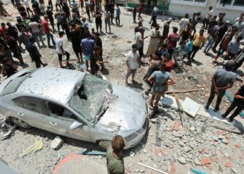 Israeli Strike On Gaza School Kills 30
