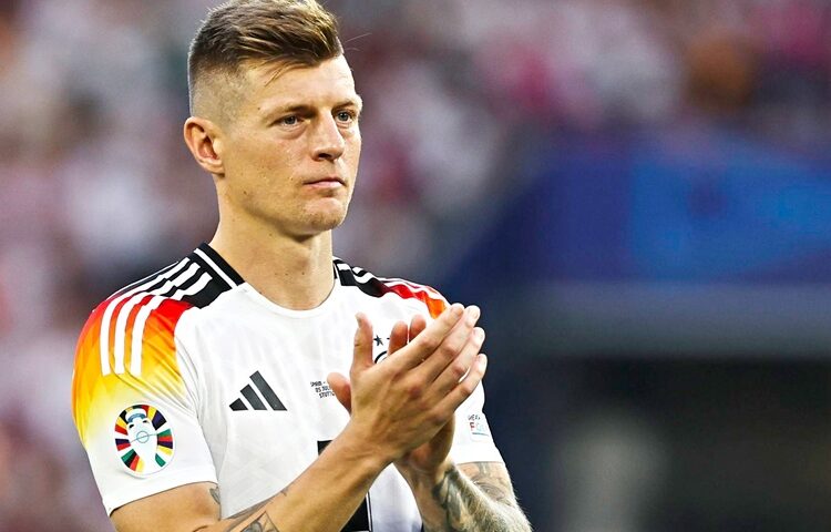 kroos