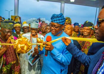 PICTORIAL: Makinde Inaugurates New Olubadan Palace, Says 11 LGAs To Maintain Edifice