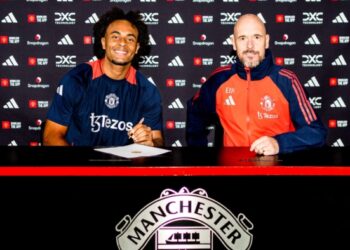 Man Utd Sign Bologna Striker, Zirkzee, For £36.5m