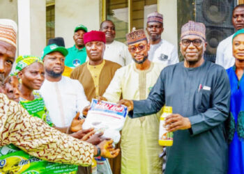 Food Security: 10,000 Farmers Get Free  Farm Inputs From Kwara Govt