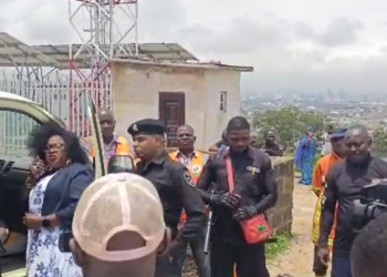 Man Threatens Suicide Over Fuel Subsidy Removal, Insecurity, Others In Abuja