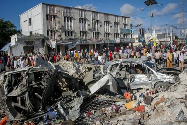 10 Die In Somalia Suicide Car Bombing 1 71b9ad70 9548 4d2d 8051 b4ee4992e9b0