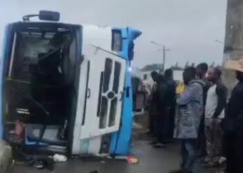 Passengers Injured As Fully-loaded BRT Bus Tumbles In Lagos