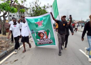#EndBadGovernance Protesters Defy Rain To March In Rivers