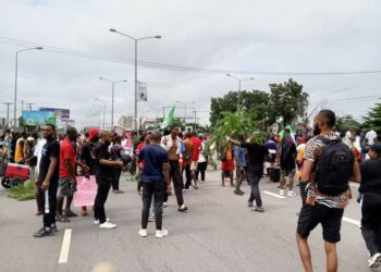 Hunger: Rivers Protesters Say Tinubu Is ‘Father Of Protests In Nigeria’ On Day 2