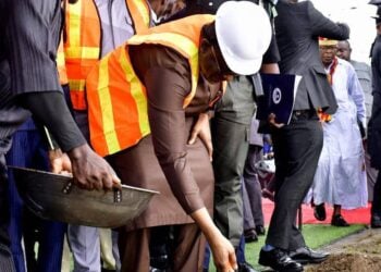 Cross River Gov Flags Off 365km Calabar – Obudu Rail Line   