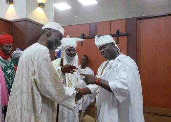 PICTORIAL: Like Sanusi II, Bayero Makes First Trip Out Of Kano Amid Dispute Over Throne