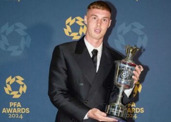 Cole Palmer Wins Men’s PFA Young Player Of The Year Award