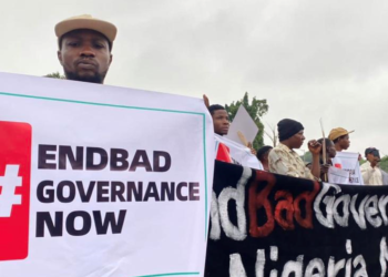 Hoodlums Disperse #EndBadGovernance Protesters In Lagos