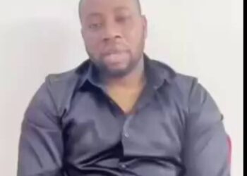 ‘My Wife Will Get Tired’, Man Whose Passport Was Torn At Lagos Airport Speaks