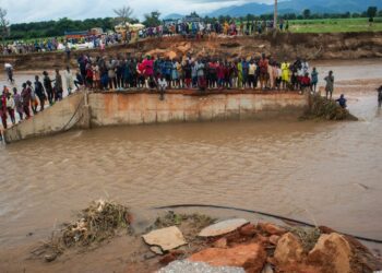 Death Toll Hits 6 As Floods Displace 10,264 In Adamawa