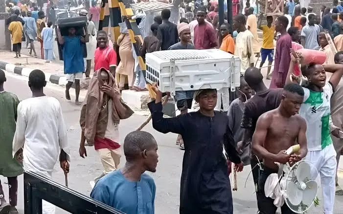 Protests: Buni Reviews Curfew In 3 LGAs, As Normalcy Returns 1 images 2024 08 04T085959.662