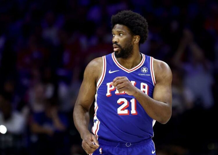 NBA: Embiid Signs Philadelphia 76ers Contract Extension