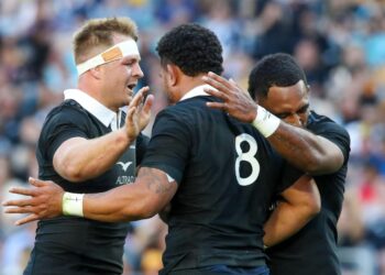 Rugby: New Zealand Survive Late Scare To Beat Australia In Thriller