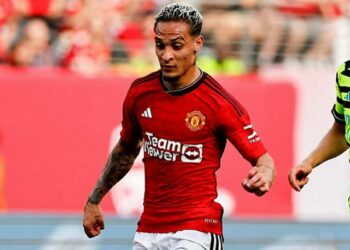 You Must Earn Right To Play For Man Utd, Ten Hag Tells Antony
