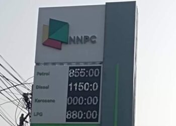 BREAKING: NNPCL ‘Jerks Up’ Petrol Pump Price To N855/Litre