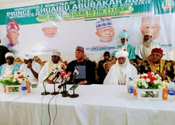 Minister Distributes 4,000 Bags Of Rice, Fertilisers To Kogi Residents