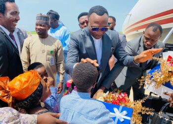 PICTORIAL: Dunamis Church Founder Enenche, Wife Visit Borno Flood Victims