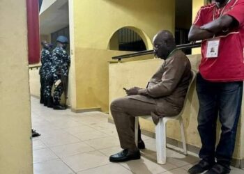 Edo Decides: Gov Obaseki Storms INEC Collation Centre, Walked Out By Police