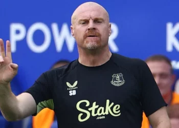 Everton Takeover Should Bring  Stability, Says Dyche